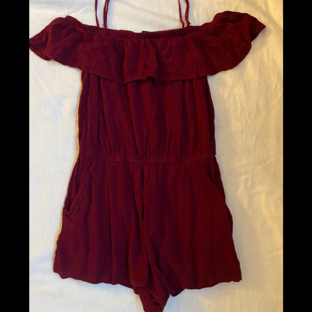 ⭐️Ambiance Romper in Burgundy⭐️